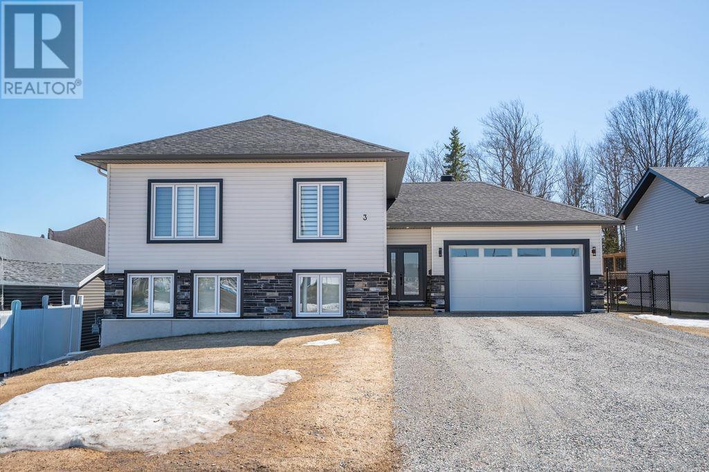 3 Memorial AVE, Sault Ste. Marie, Ontario