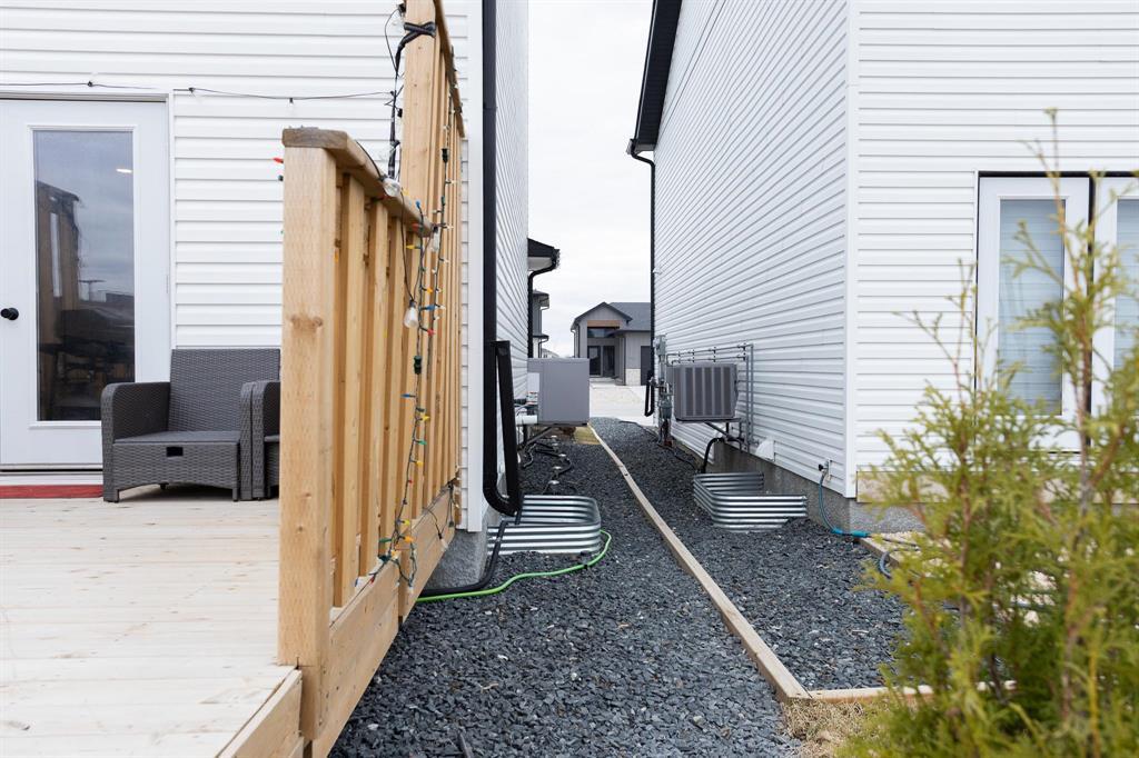 103 Rosebrook Trail, Steinbach, Manitoba  R5G 0Z3 - Photo 32 - 202608605