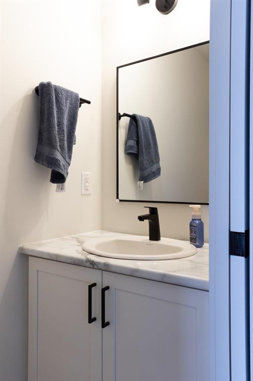 103 Rosebrook Trail, Steinbach, Manitoba  R5G 0Z3 - Photo 4 - 202608605