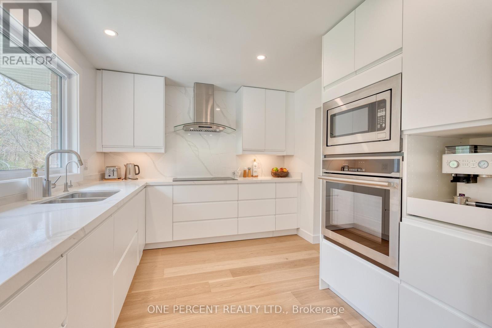 187 Woodview Crescent, Hamilton, Ontario  L9G 1G1 - Photo 19 - X13057020