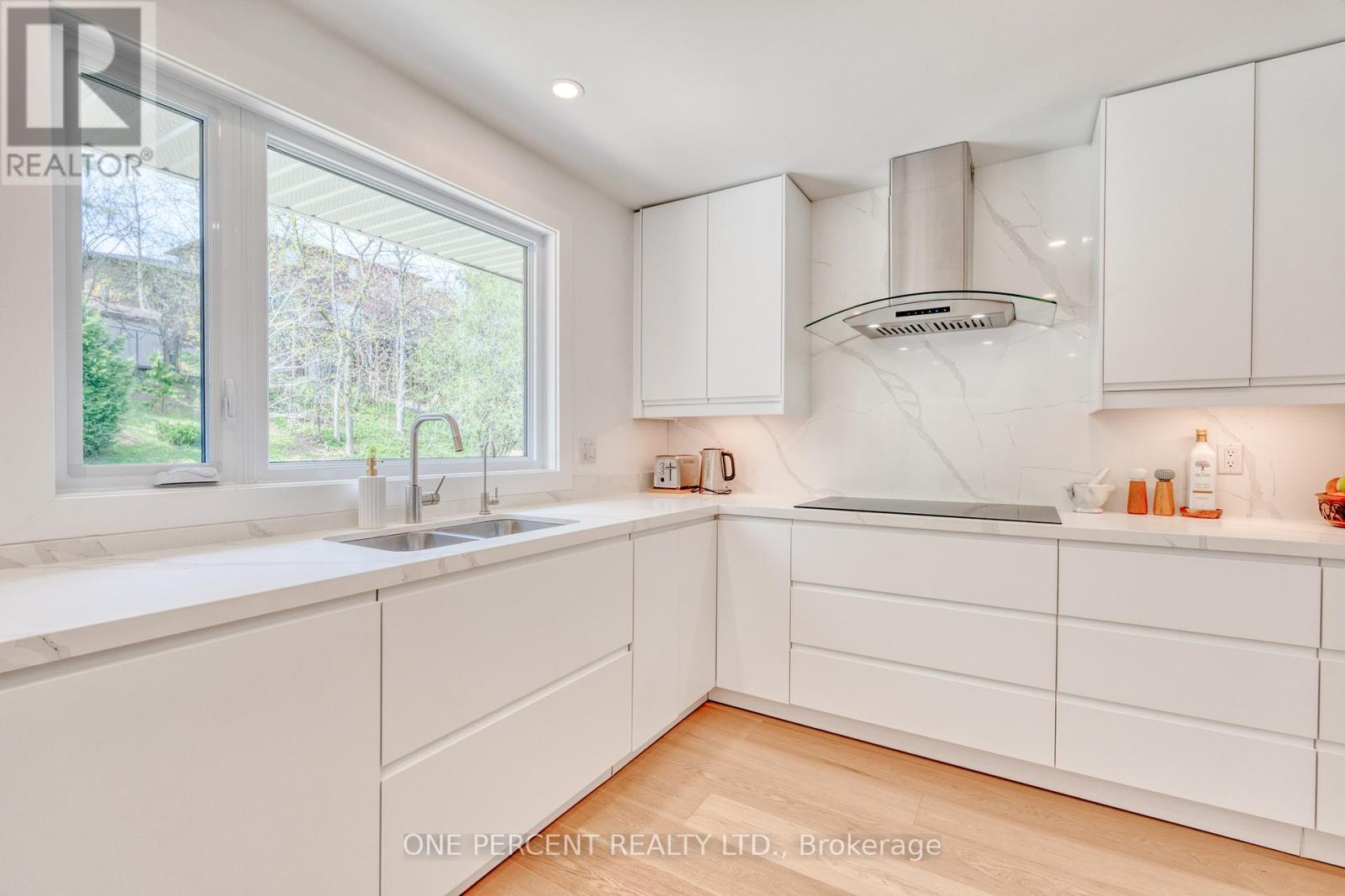 187 Woodview Crescent, Hamilton, Ontario  L9G 1G1 - Photo 21 - X13057020