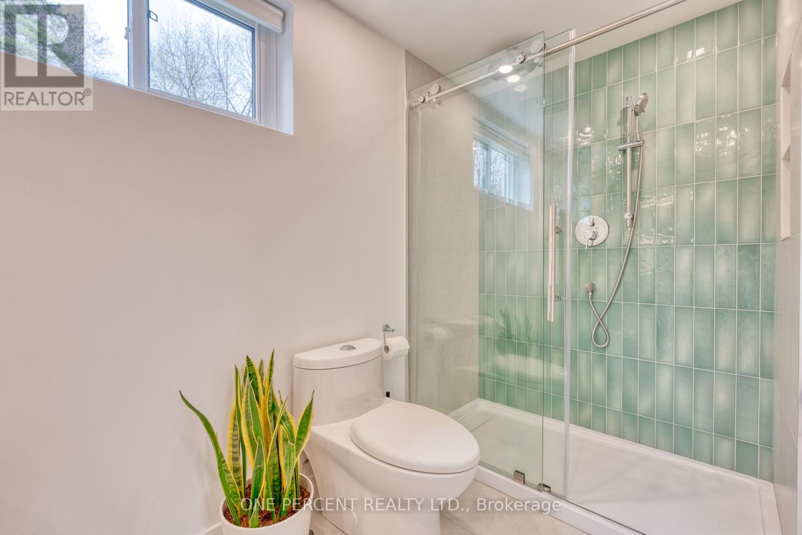 187 Woodview Crescent, Hamilton, Ontario  L9G 1G1 - Photo 37 - X13057020