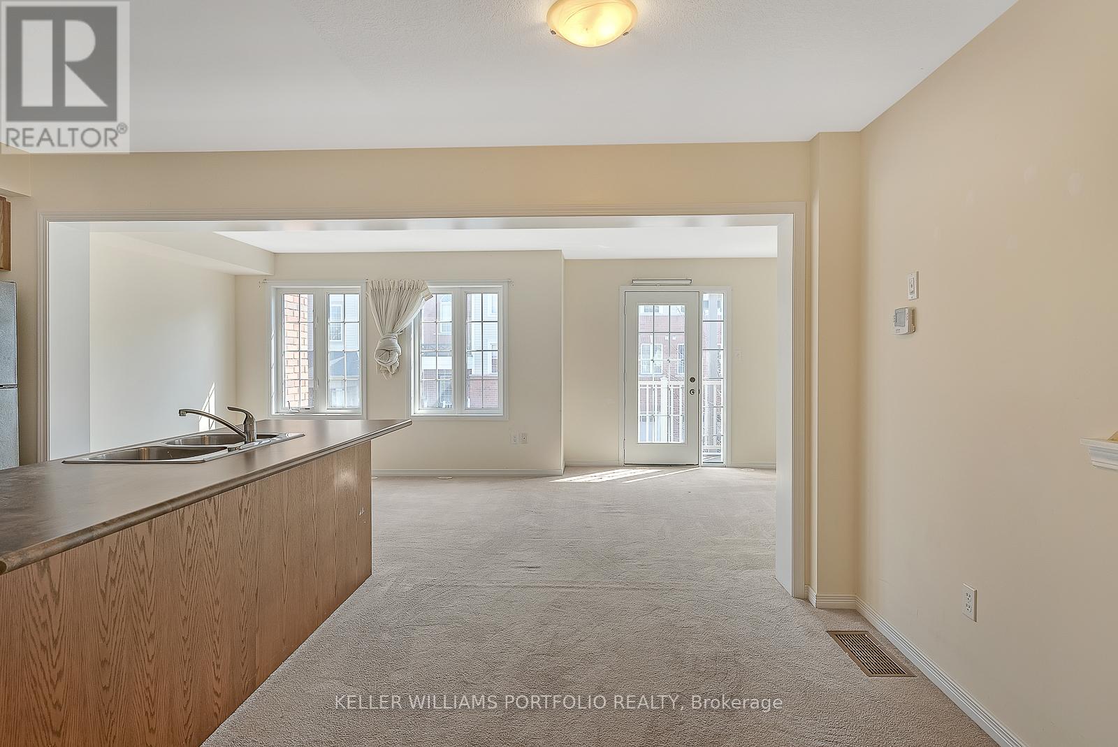 42 - 7 Sirente Drive, Hamilton, Ontario  L9A 0B4 - Photo 6 - X13057130