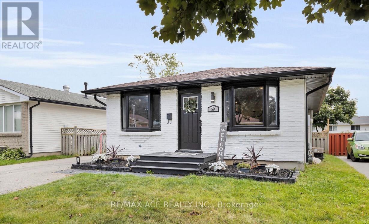 59 Patience Crescent, London South, Ontario  N6E 2K7 - Photo 2 - X13057174