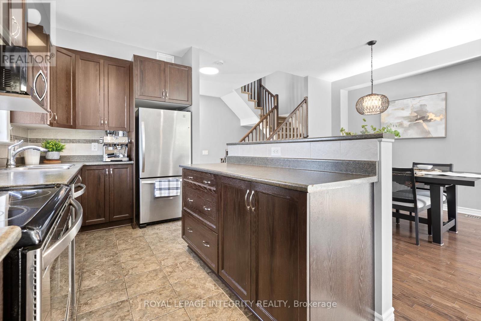 179 Flat Sedge Crescent, Ottawa, Ontario  K1T 0G9 - Photo 10 - X13055990