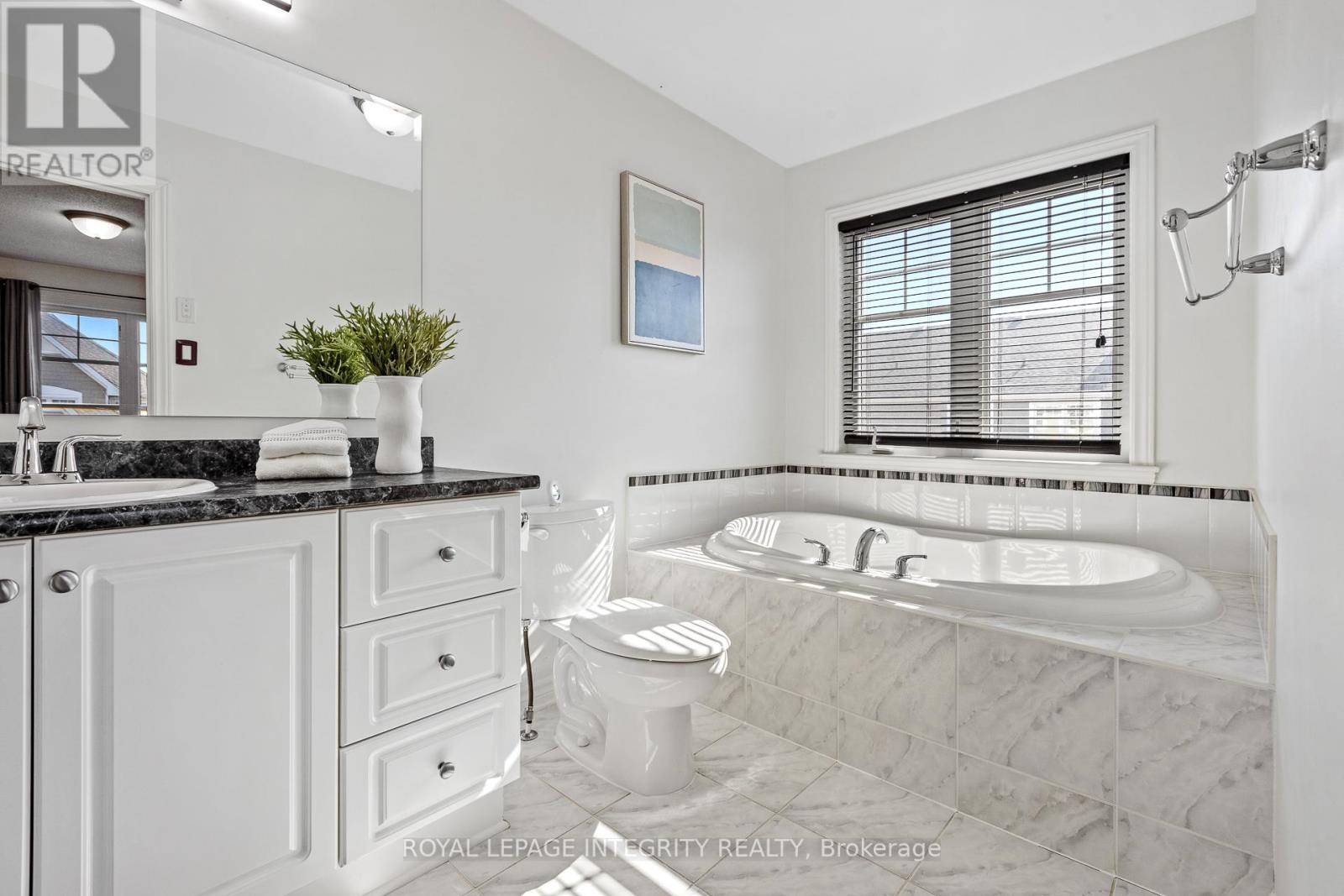 179 Flat Sedge Crescent, Ottawa, Ontario  K1T 0G9 - Photo 17 - X13055990