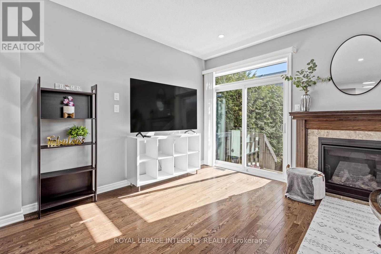 179 Flat Sedge Crescent, Ottawa, Ontario  K1T 0G9 - Photo 6 - X13055990