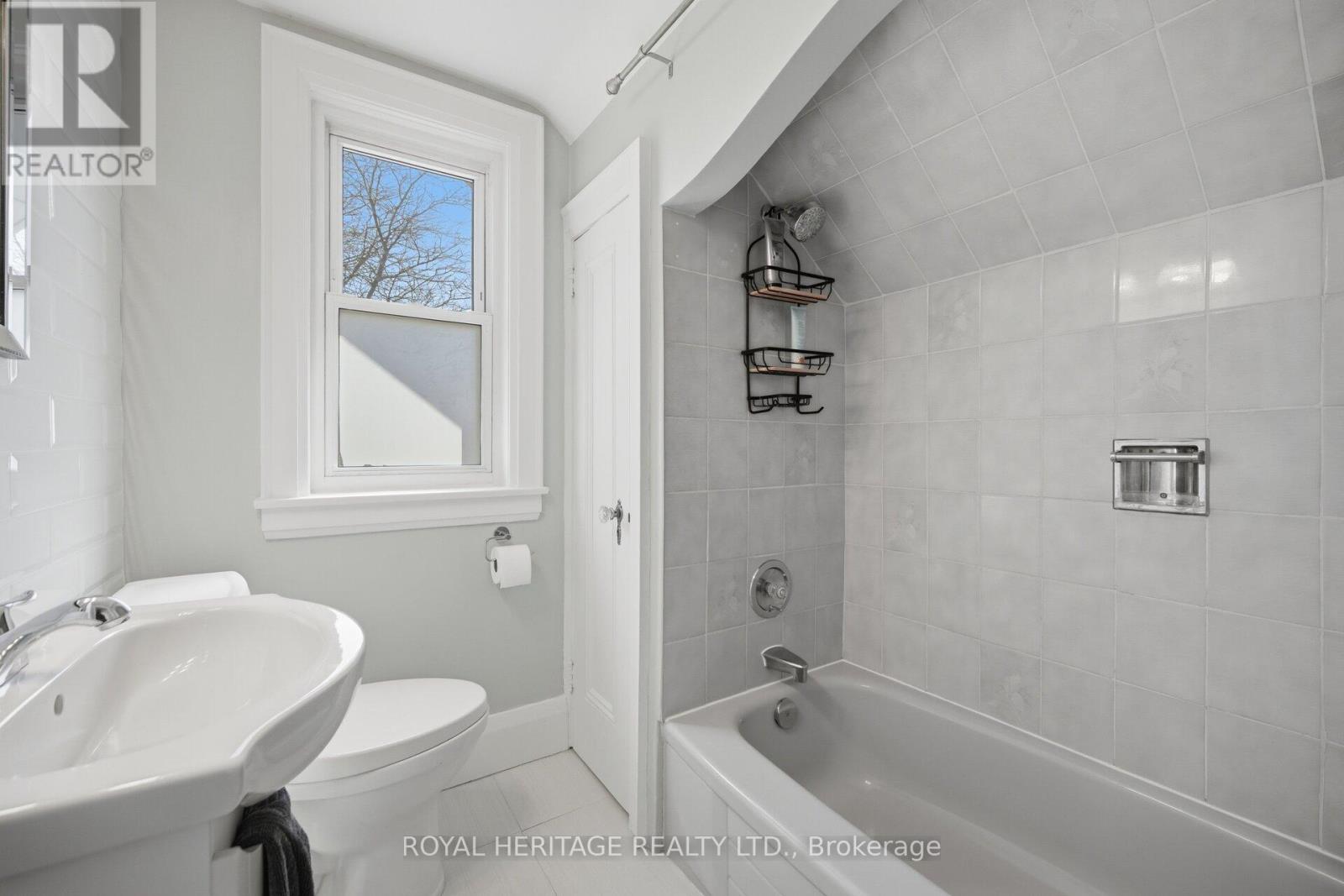 2203 Highway #2, Clarington, Ontario  L1C 6E6 - Photo 14 - E13057232