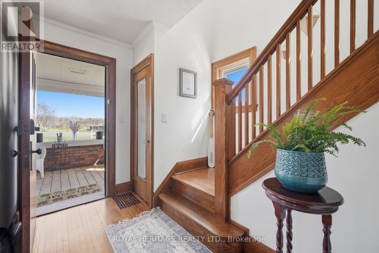2203 Highway #2, Clarington, Ontario  L1C 6E6 - Photo 2 - E13057232