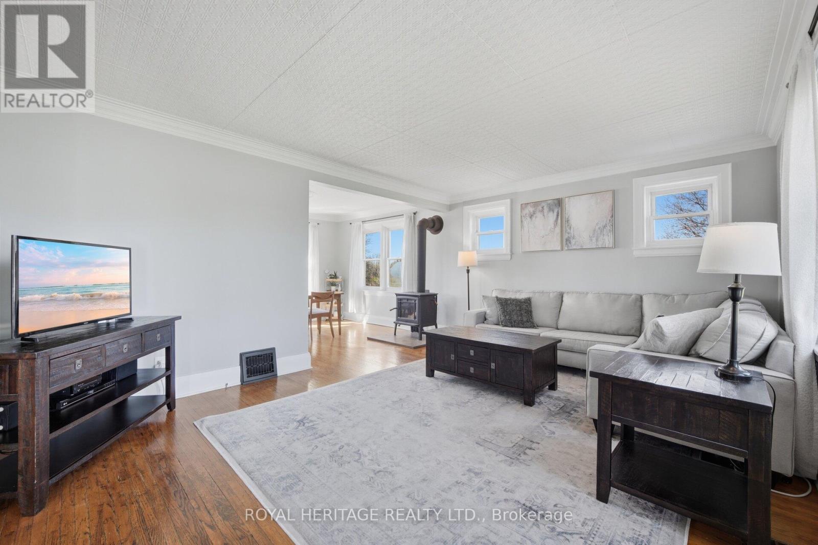 2203 Highway #2, Clarington, Ontario  L1C 6E6 - Photo 4 - E13057232