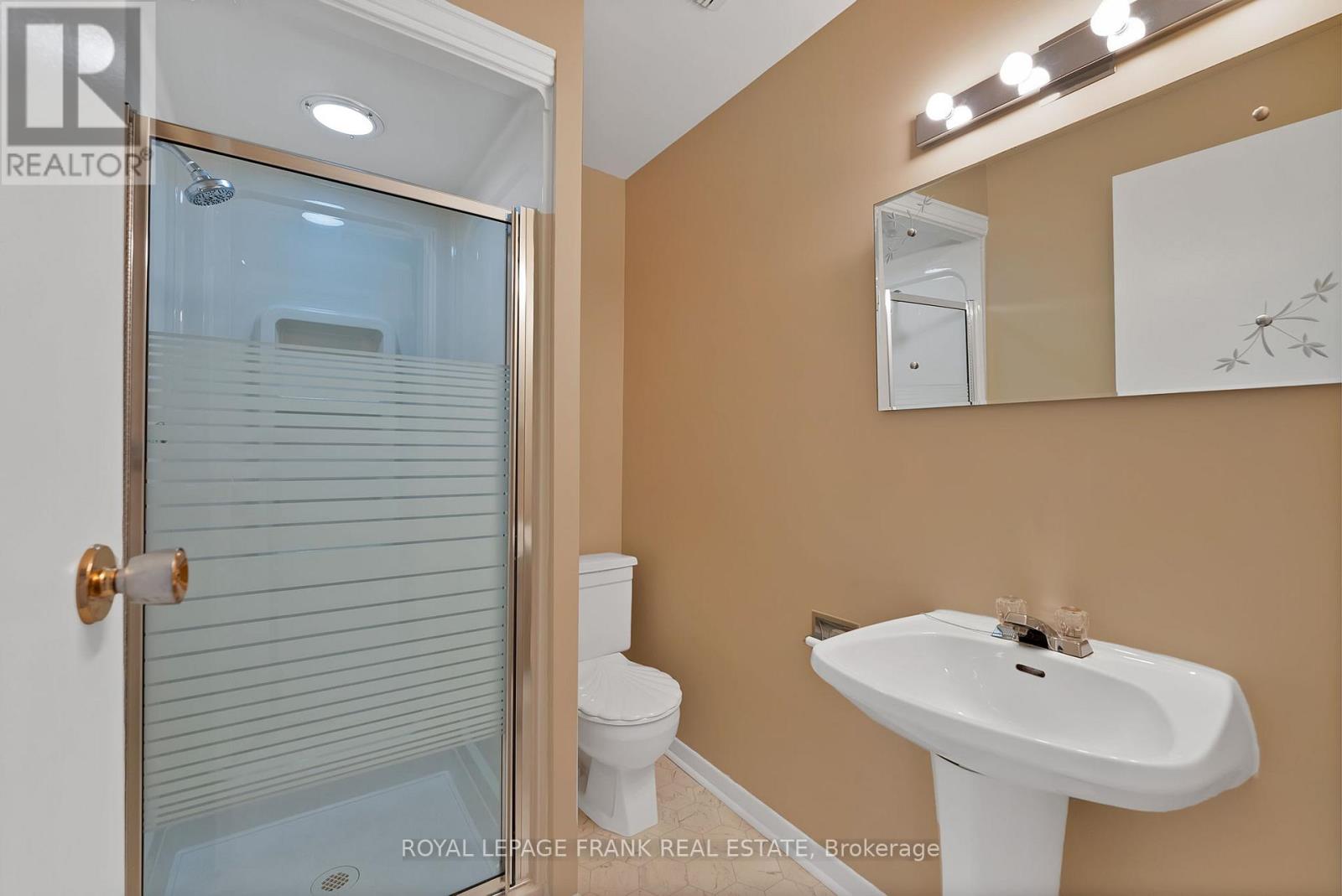 25 Michael Boulevard, Whitby, Ontario  L1N 5P4 - Photo 31 - E13057312