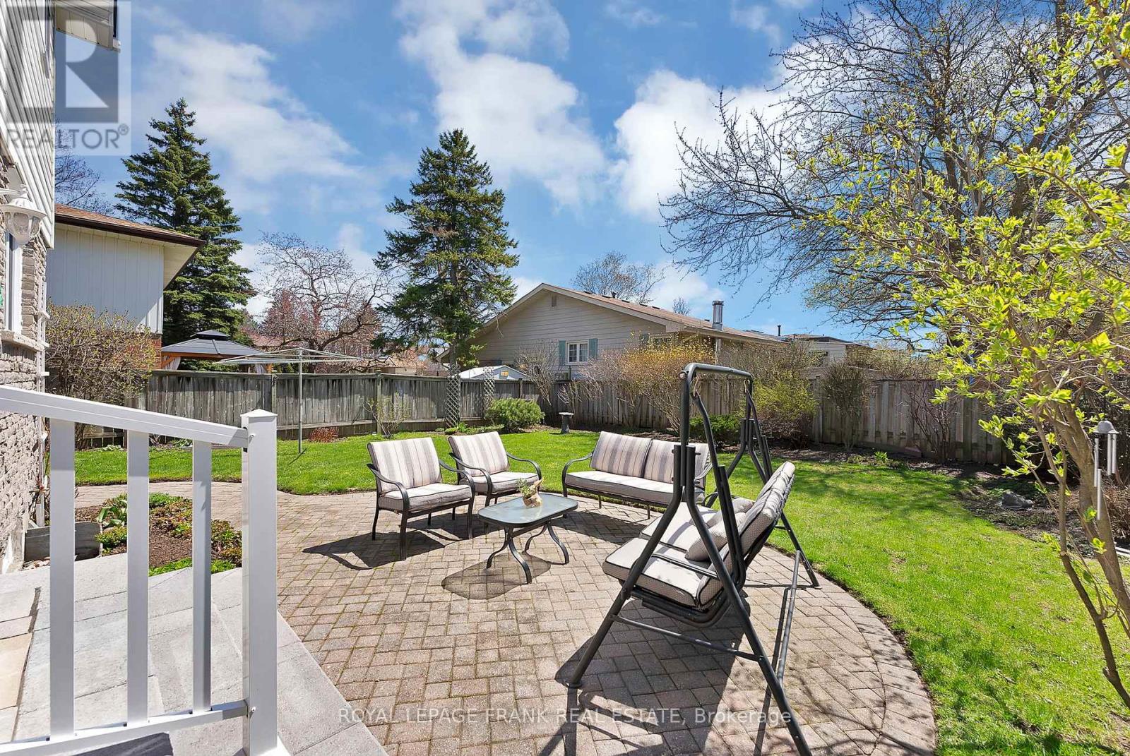 25 Michael Boulevard, Whitby, Ontario  L1N 5P4 - Photo 32 - E13057312