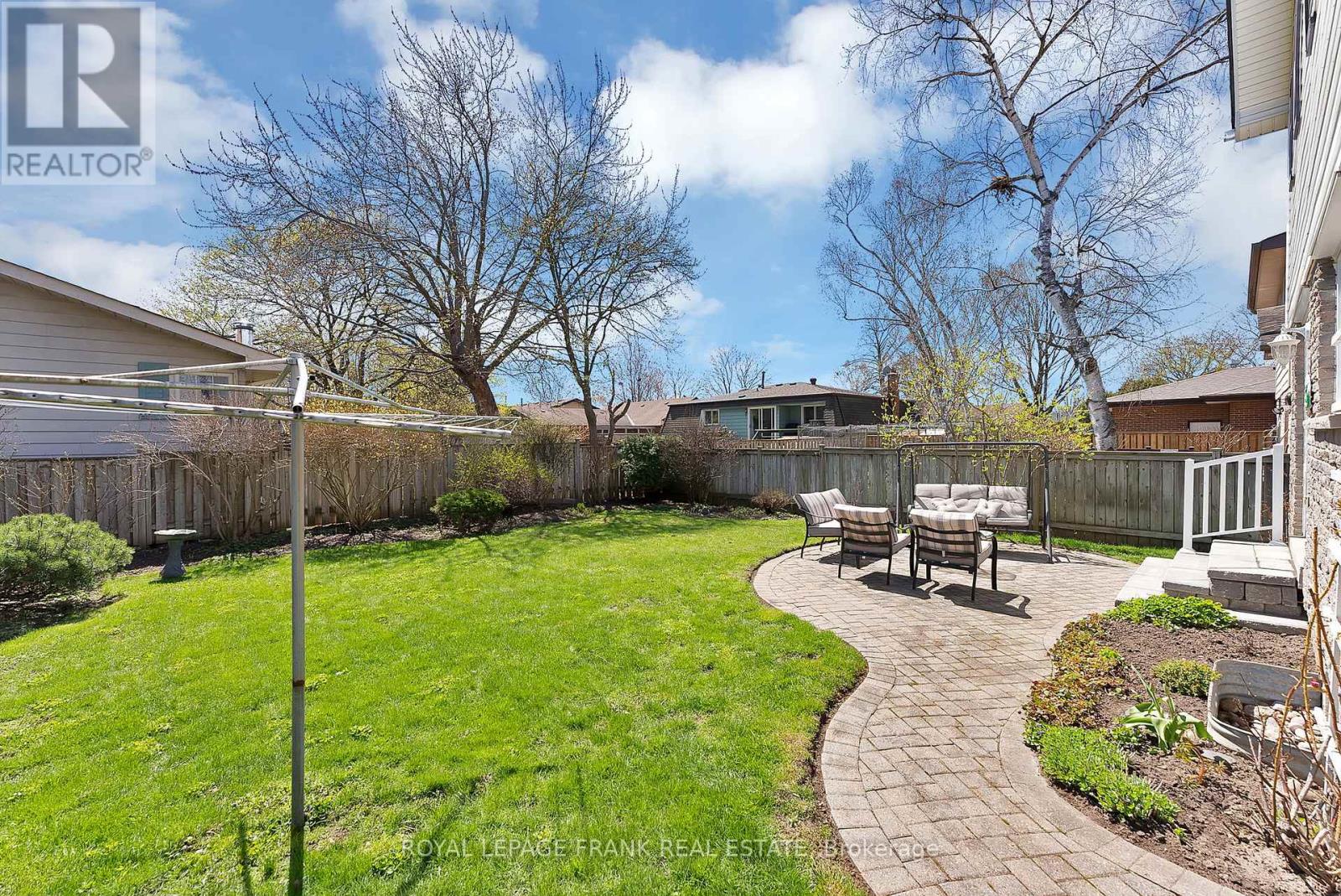 25 Michael Boulevard, Whitby, Ontario  L1N 5P4 - Photo 34 - E13057312