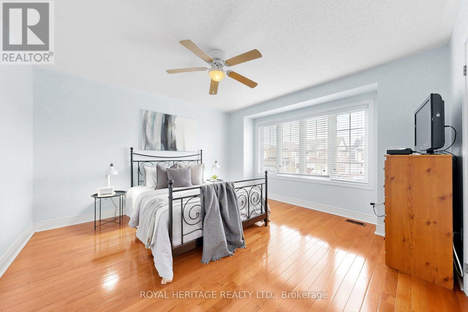 32 Bathgate Crescent, Clarington, Ontario  L1E 0B3 - Photo 23 - E13057338