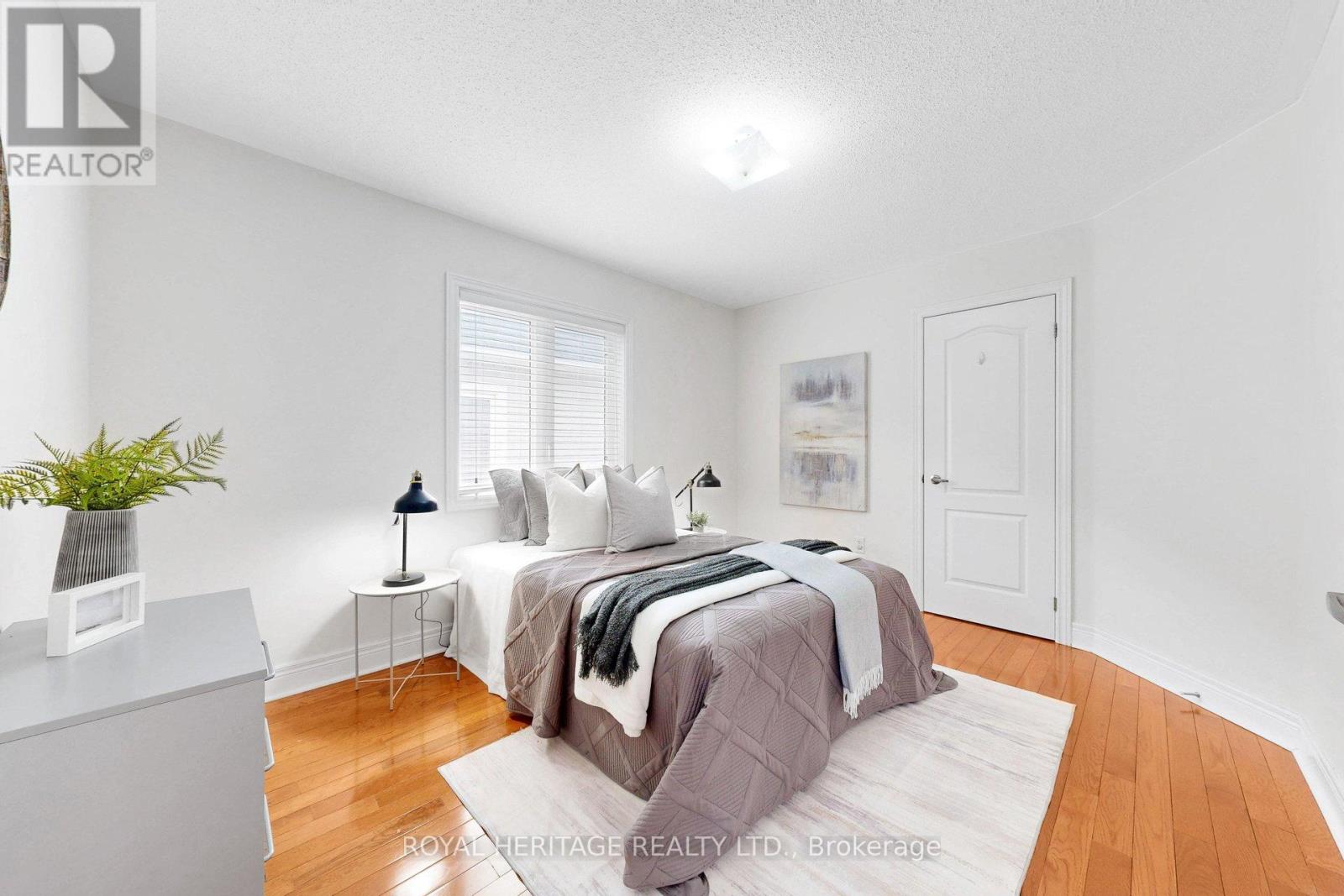 32 Bathgate Crescent, Clarington, Ontario  L1E 0B3 - Photo 25 - E13057338