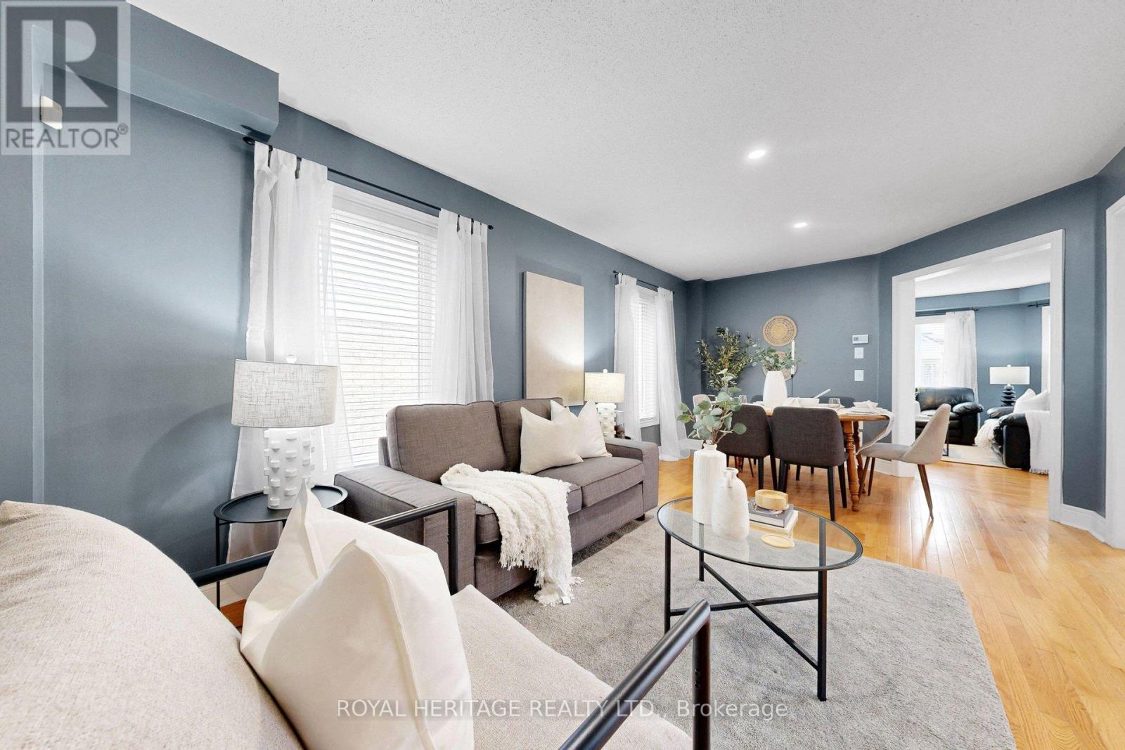 32 Bathgate Crescent, Clarington, Ontario  L1E 0B3 - Photo 6 - E13057338