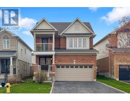 32 BATHGATE CRESCENT, Clarington, Ontario