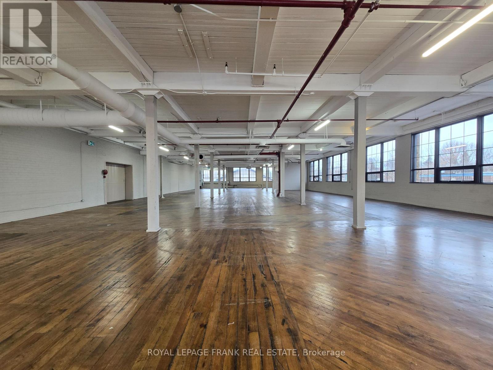 200 - 182 Wellington Street, Clarington, Ontario  L1C 1W3 - Photo 1 - E13057388