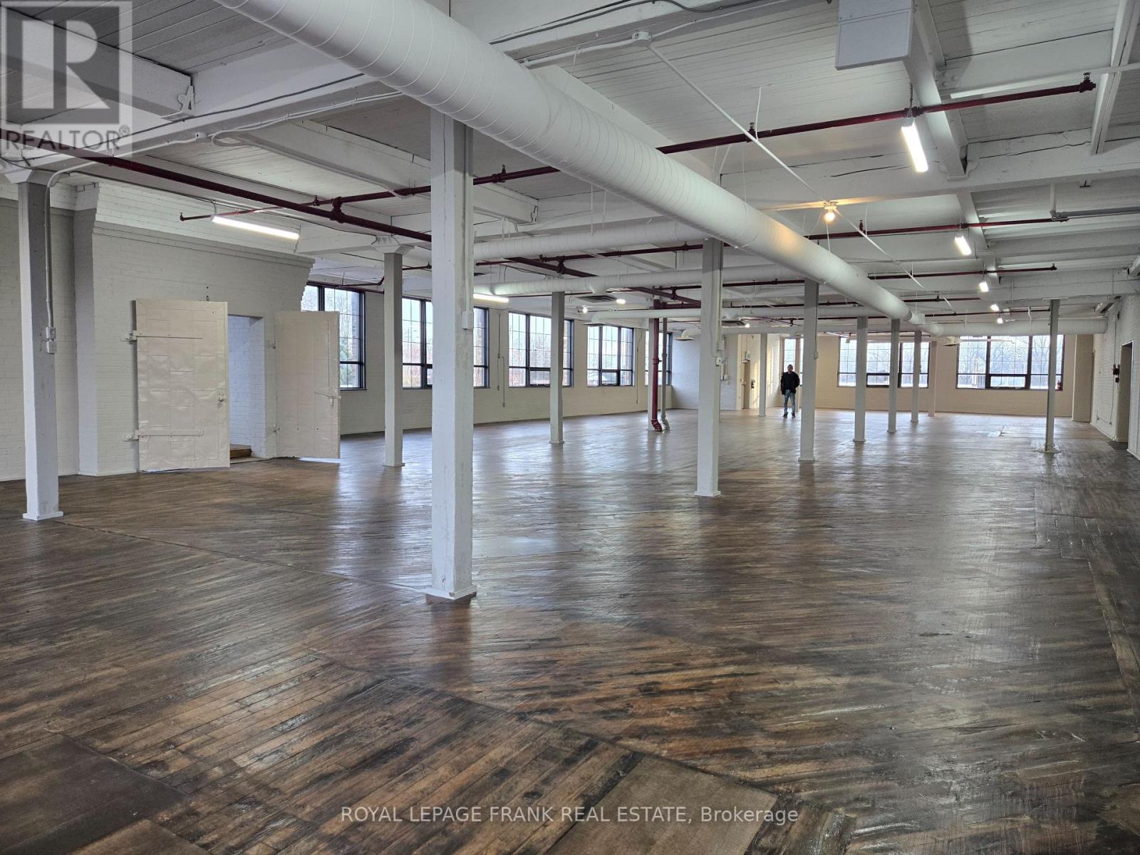 200 - 182 Wellington Street, Clarington, Ontario  L1C 1W3 - Photo 4 - E13057388