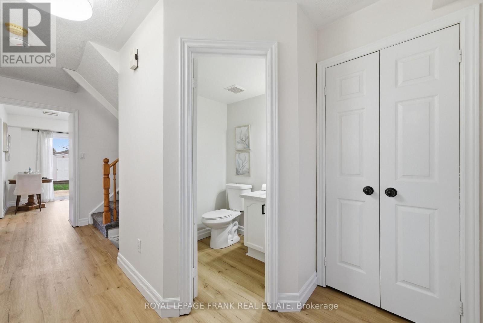 9 Brownstone Crescent, Clarington, Ontario  L1E 2Y1 - Photo 6 - E13057402