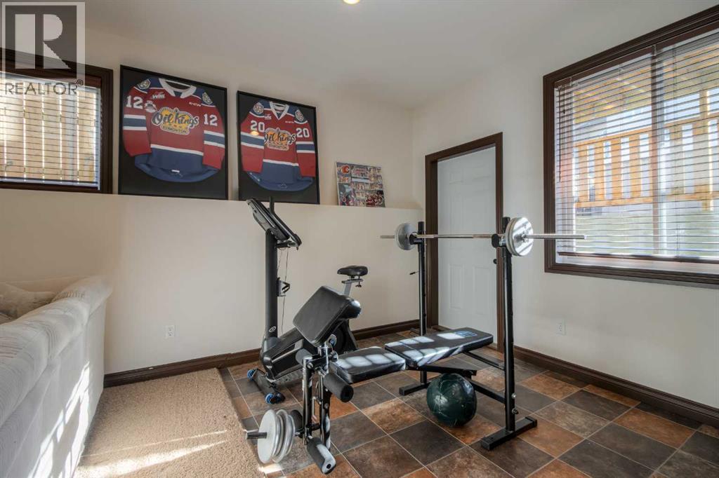 380 Grizzly Crescent N, Lethbridge, Alberta  T1H 4E6 - Photo 36 - A2281077