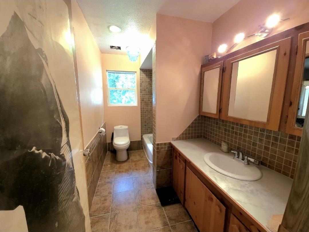 27383 Dogwood Valley Road, Yale 