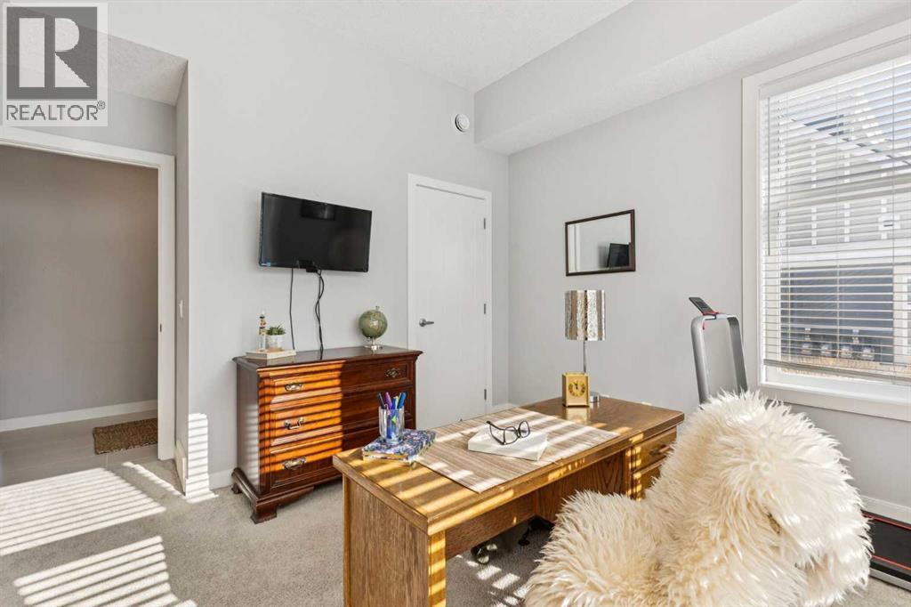 196 Silverado Plains Park SW, Calgary, Alberta  T2X 1Y9 - Photo 3 - A2288572