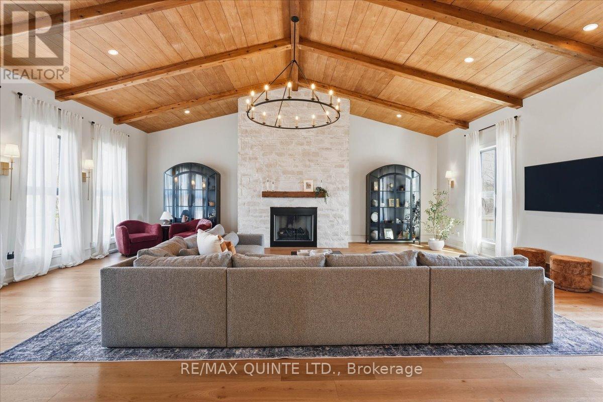 88 Bridge Street, Prince Edward County, Ontario  K0K 2T0 - Photo 19 - X13057234