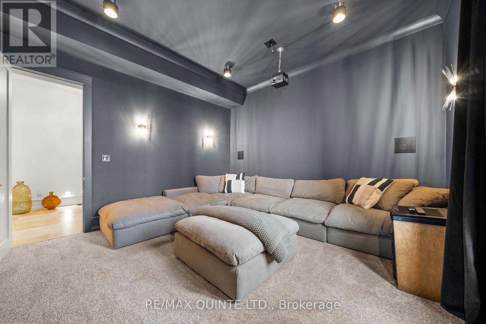 88 Bridge Street, Prince Edward County, Ontario  K0K 2T0 - Photo 21 - X13057234