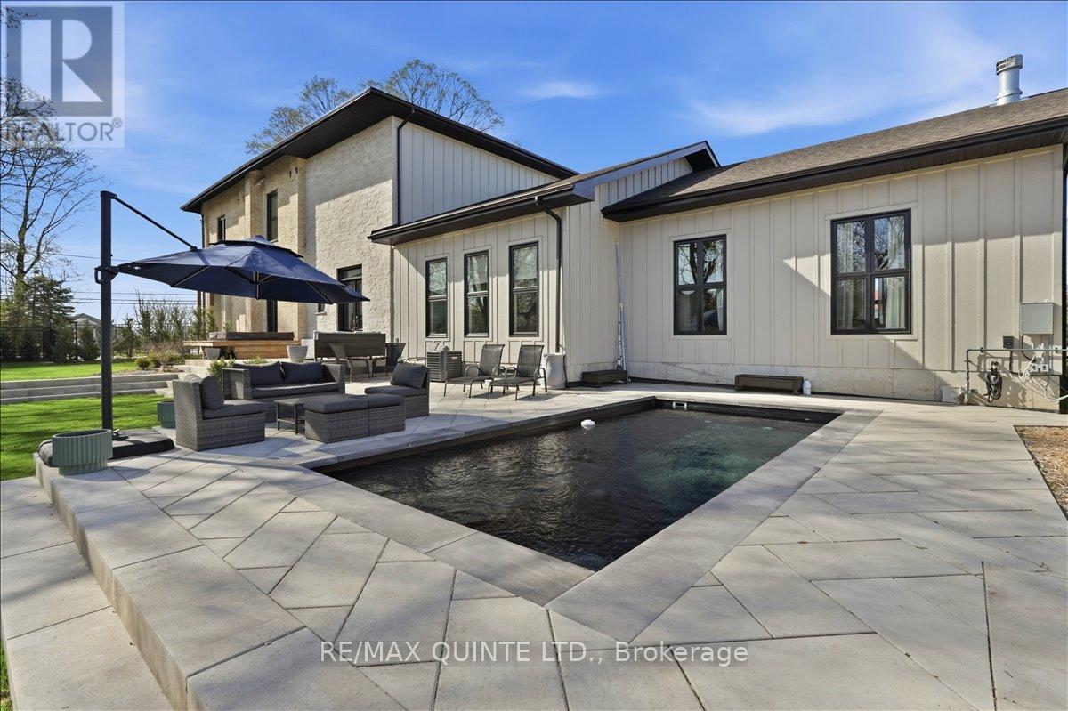 88 Bridge Street, Prince Edward County, Ontario  K0K 2T0 - Photo 43 - X13057234