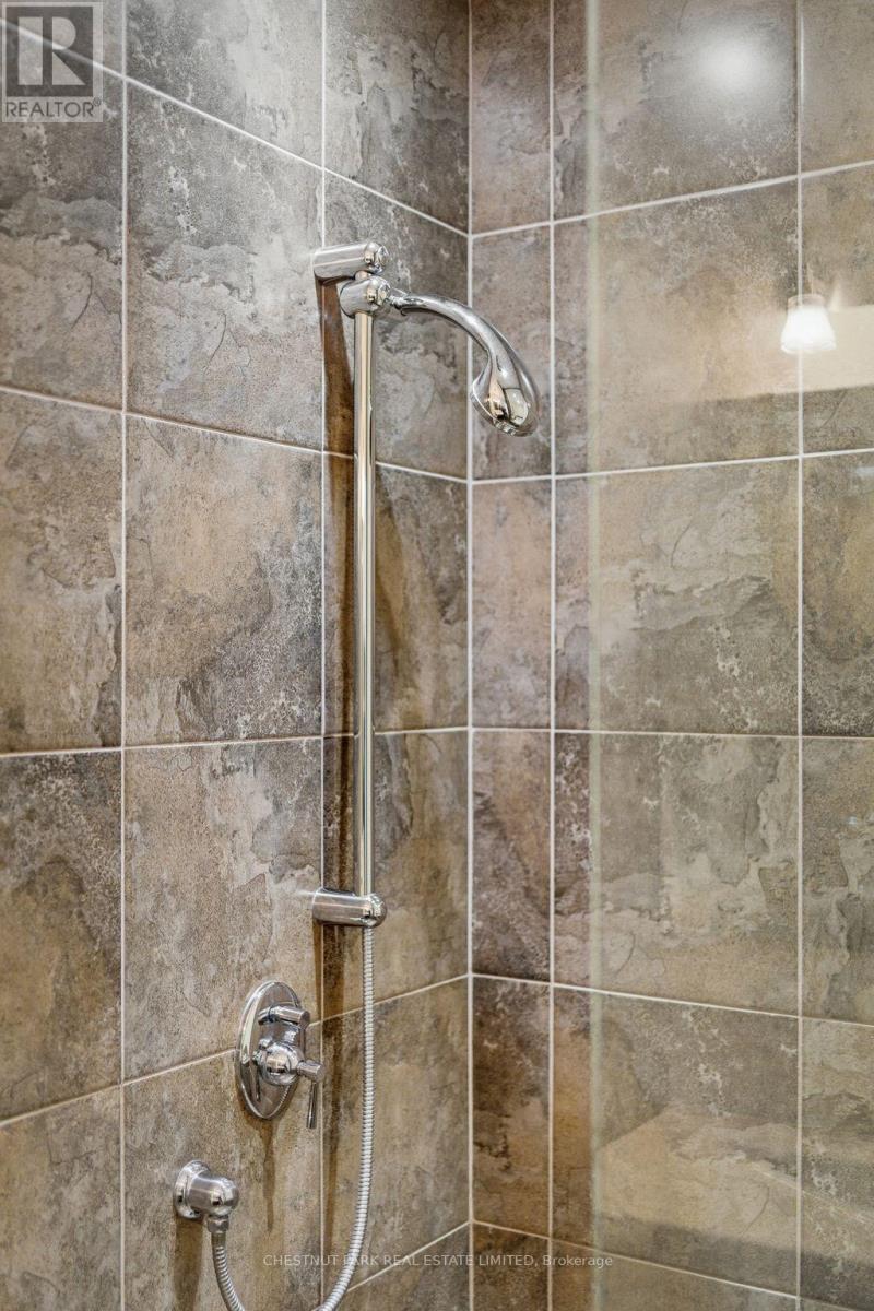 2 - 4 Bridge Street, Prince Edward County, Ontario  K0K 2T0 - Photo 44 - X13057518