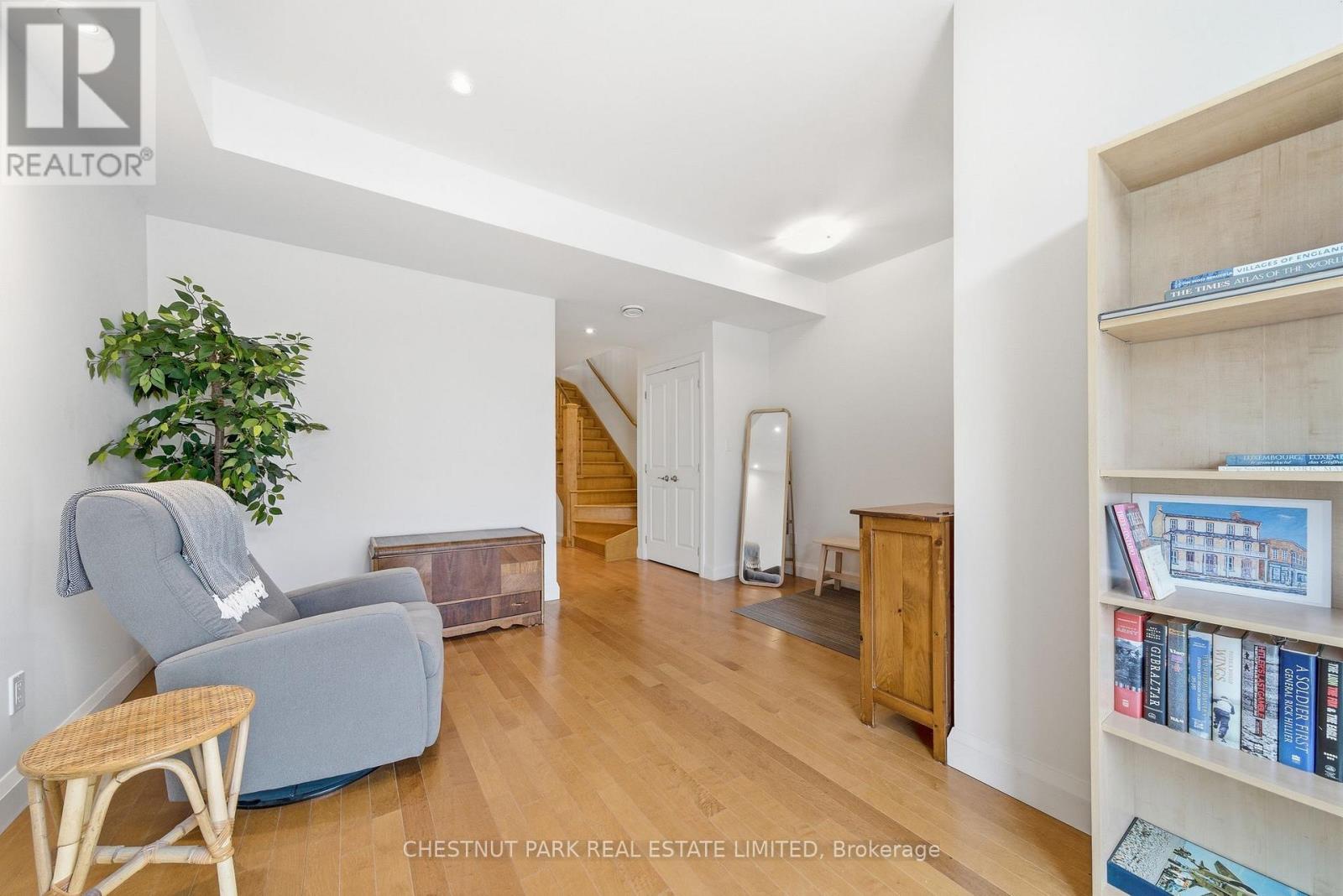 2 - 4 Bridge Street, Prince Edward County, Ontario  K0K 2T0 - Photo 8 - X13057518