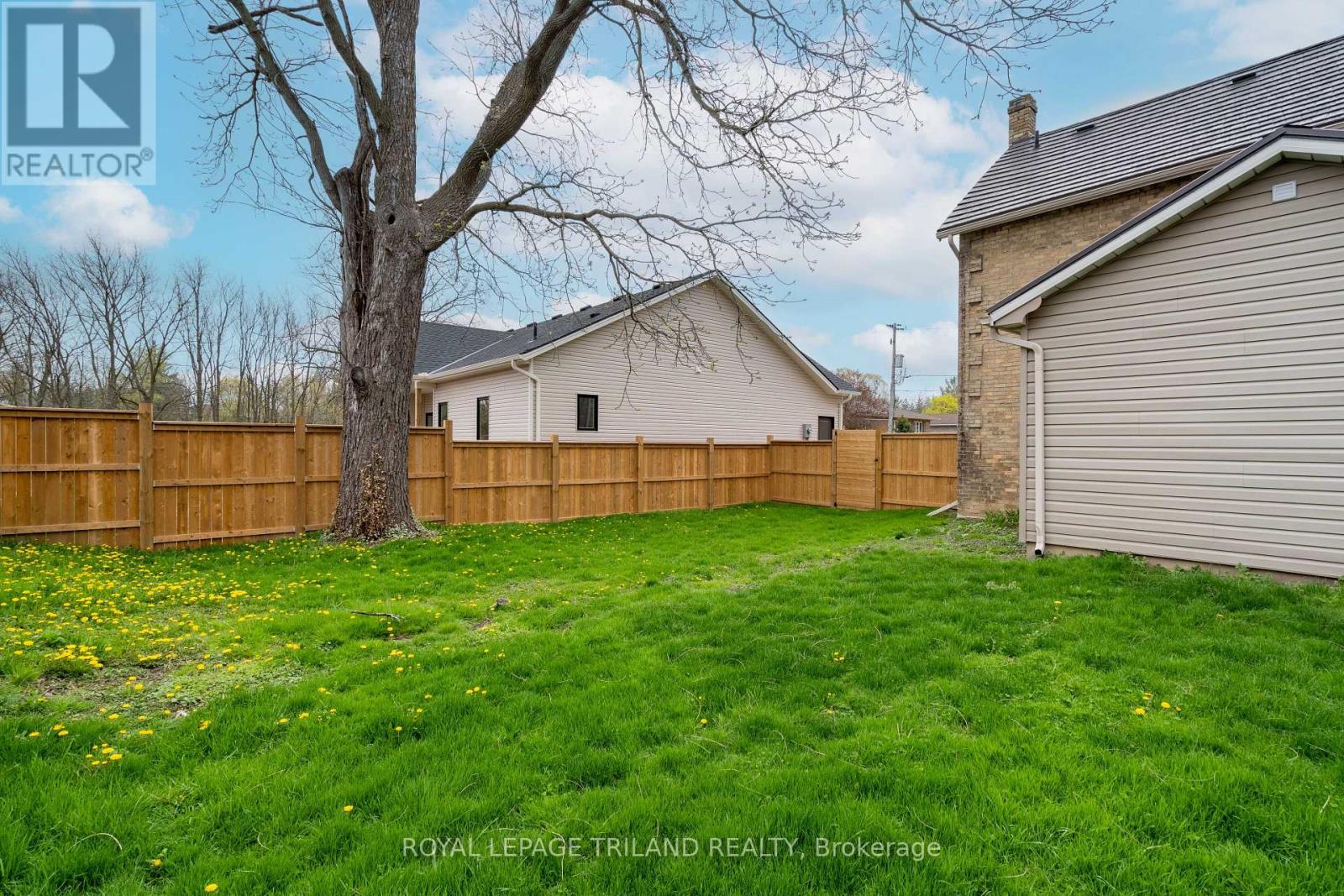 191 Catherine Street, North Middlesex, Ontario  N0M 2K0 - Photo 42 - X13057248