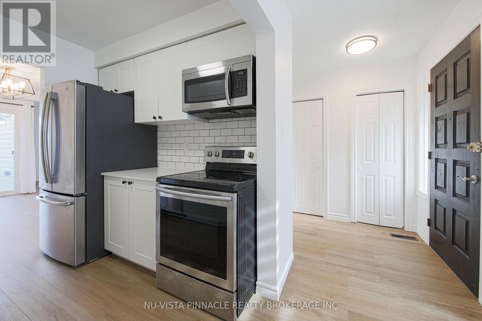 28 - 700 Osgoode Drive, London South, Ontario  N6E 2H1 - Photo 6 - X13057346