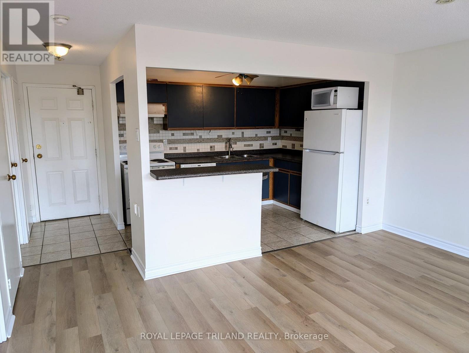 306 - 135 Base Line Road W, London South, Ontario  N6J 4W4 - Photo 5 - X13057362