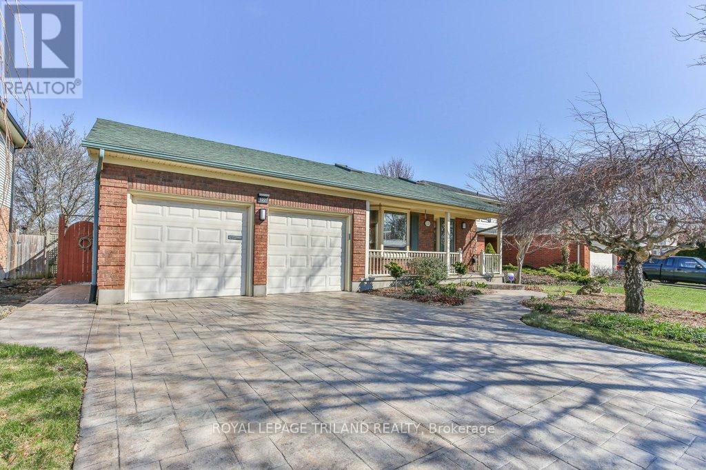 1221 Glenora Drive, London North, Ontario  N5X 2P6 - Photo 2 - X13057372