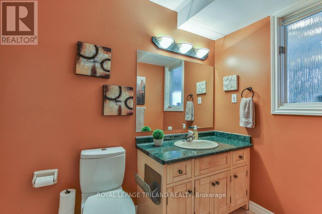 1221 Glenora Drive, London North, Ontario  N5X 2P6 - Photo 23 - X13057372