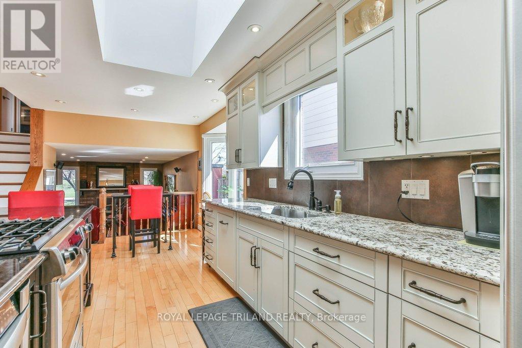 1221 Glenora Drive, London North, Ontario  N5X 2P6 - Photo 9 - X13057372