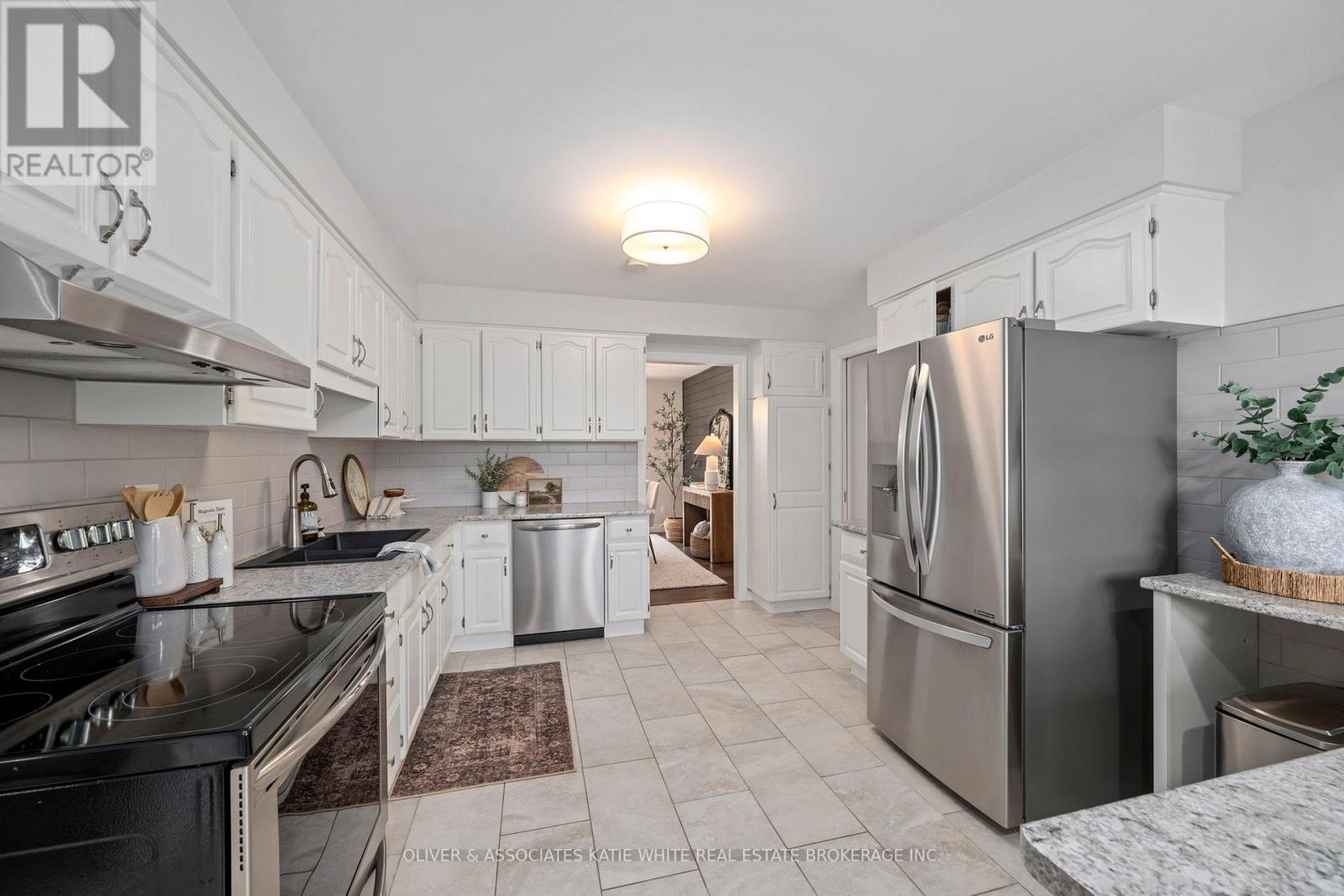 53 Timber Drive, London South, Ontario  N6K 1Y8 - Photo 10 - X13057484