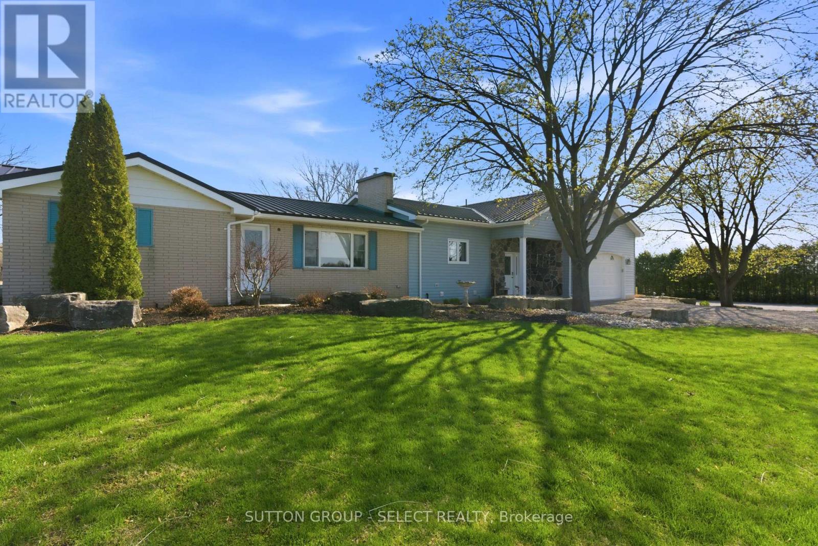 40987 Kirkton Road, South Huron, Ontario  N0M 1S5 - Photo 2 - X13057534