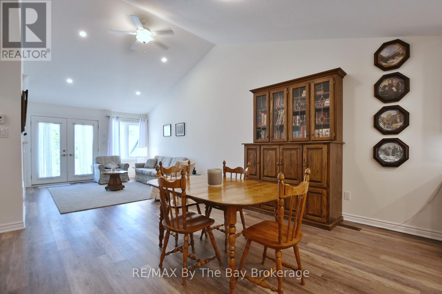 77 Ivy Crescent, Wasaga Beach, Ontario  L9Z 0H8 - Photo 12 - S13057128