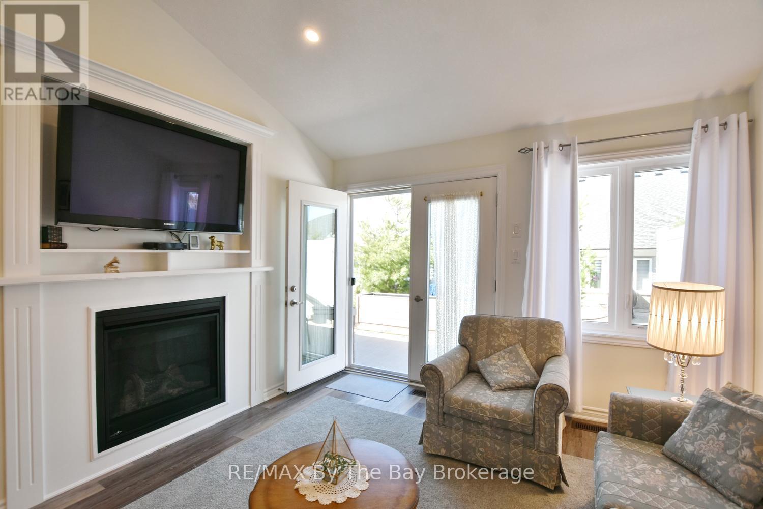 77 Ivy Crescent, Wasaga Beach, Ontario  L9Z 0H8 - Photo 14 - S13057128