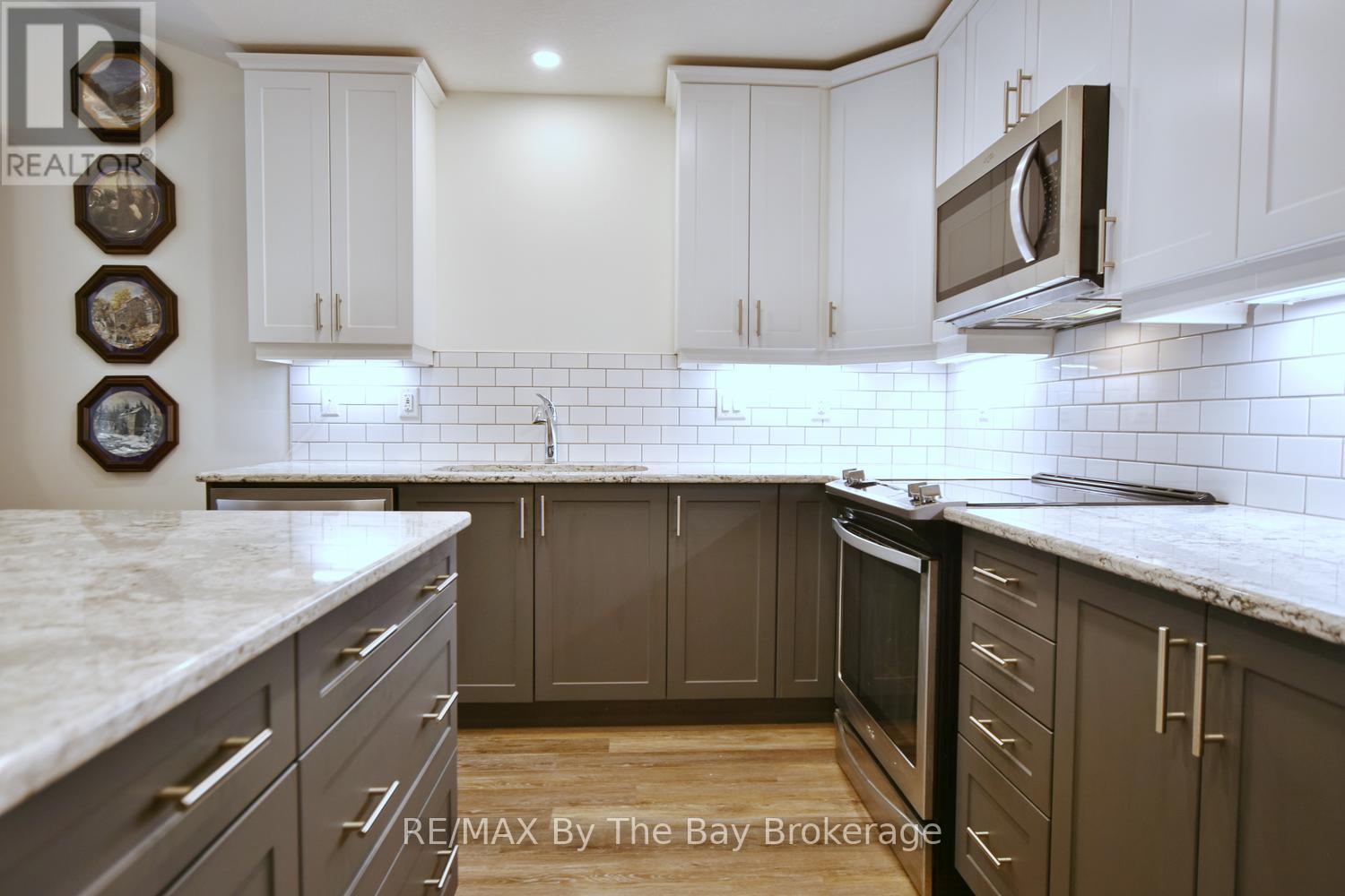 77 Ivy Crescent, Wasaga Beach, Ontario  L9Z 0H8 - Photo 9 - S13057128