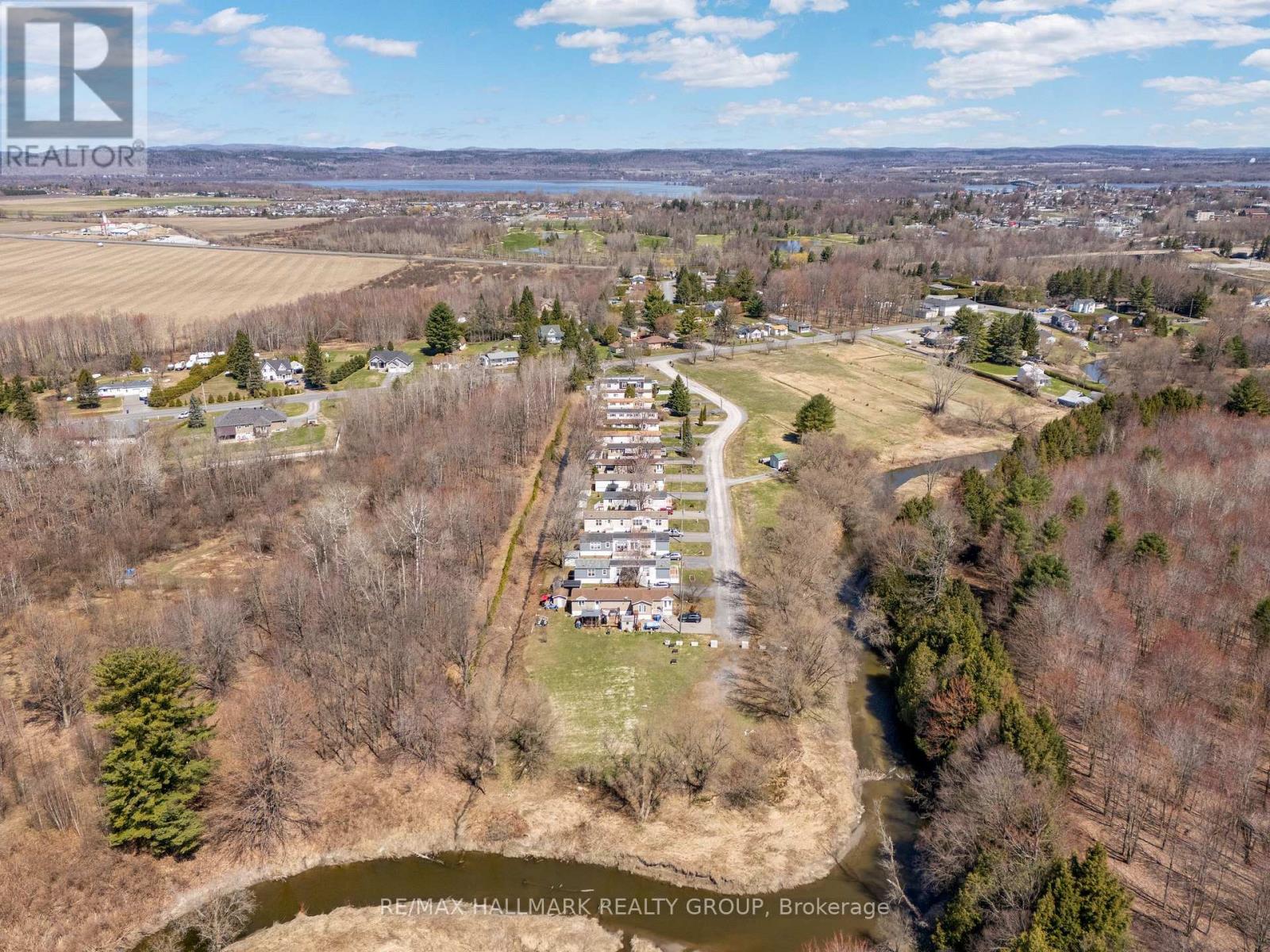 1226 Sandy Hill Road, Champlain, Ontario  K6A 2R2 - Photo 4 - X13057440