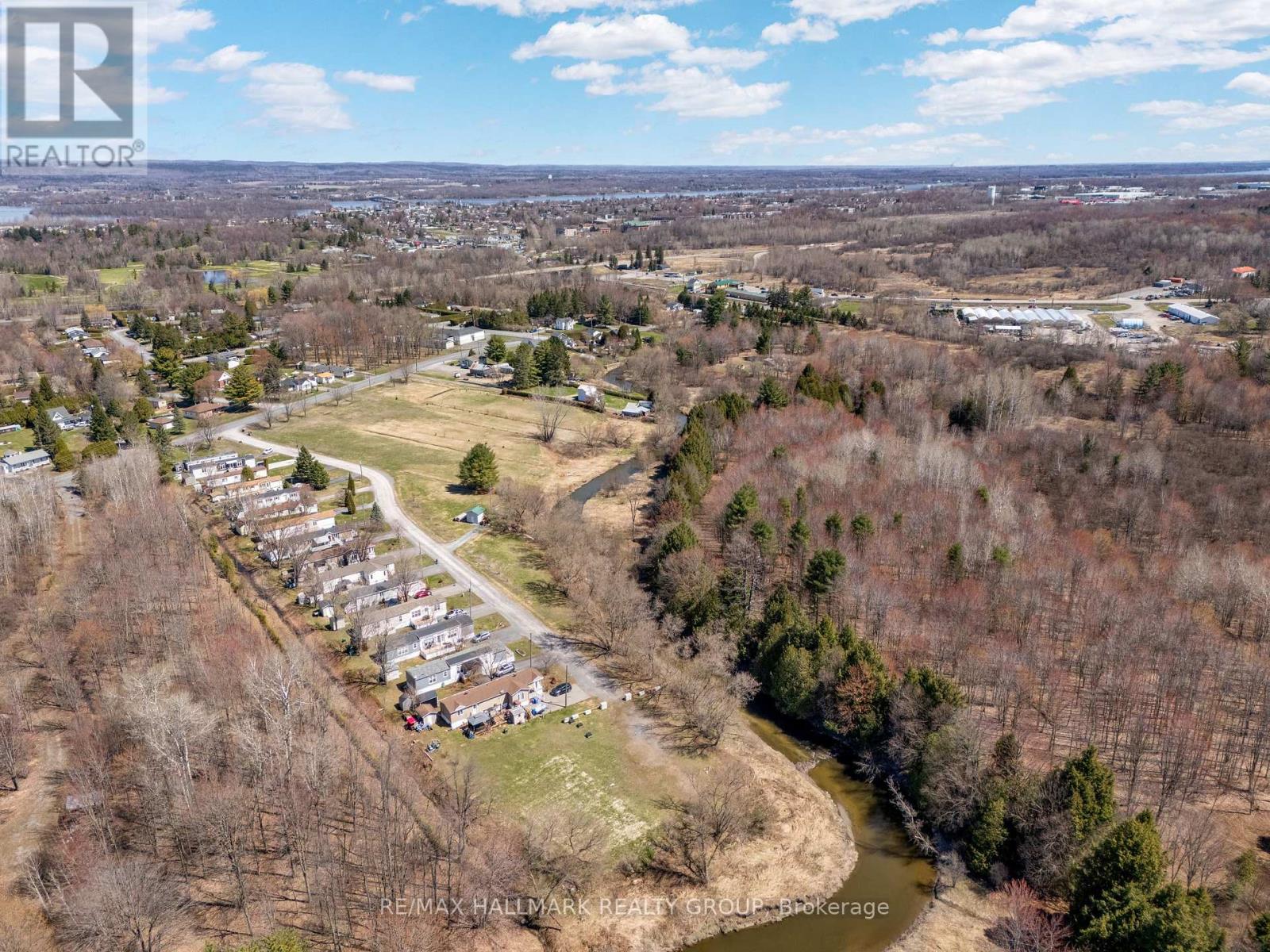 1226 Sandy Hill Road, Champlain, Ontario  K6A 2R2 - Photo 6 - X13057440