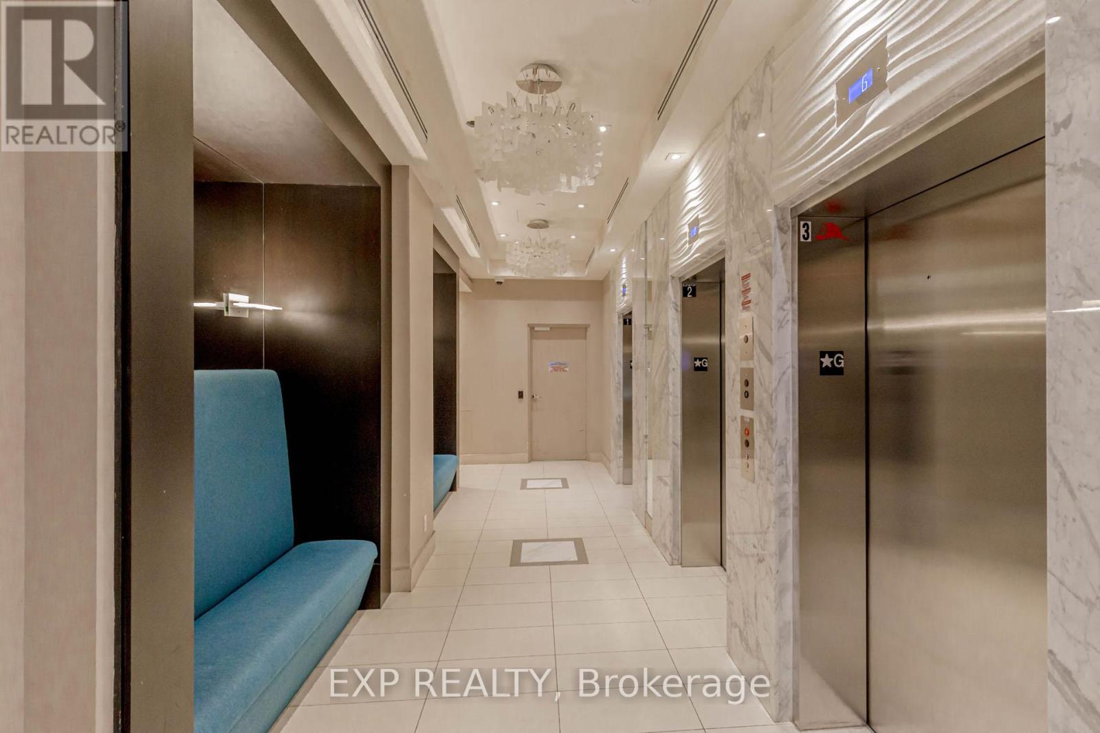 1603 - 9608 Yonge Street, Richmond Hill, Ontario  L4C 0X4 - Photo 11 - N12995064