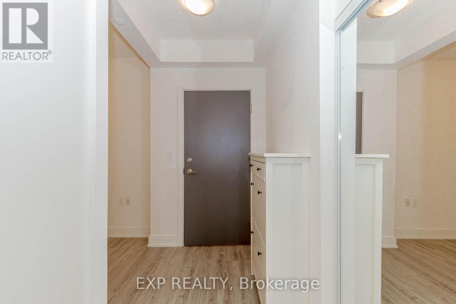 1603 - 9608 Yonge Street, Richmond Hill, Ontario  L4C 0X4 - Photo 14 - N12995064