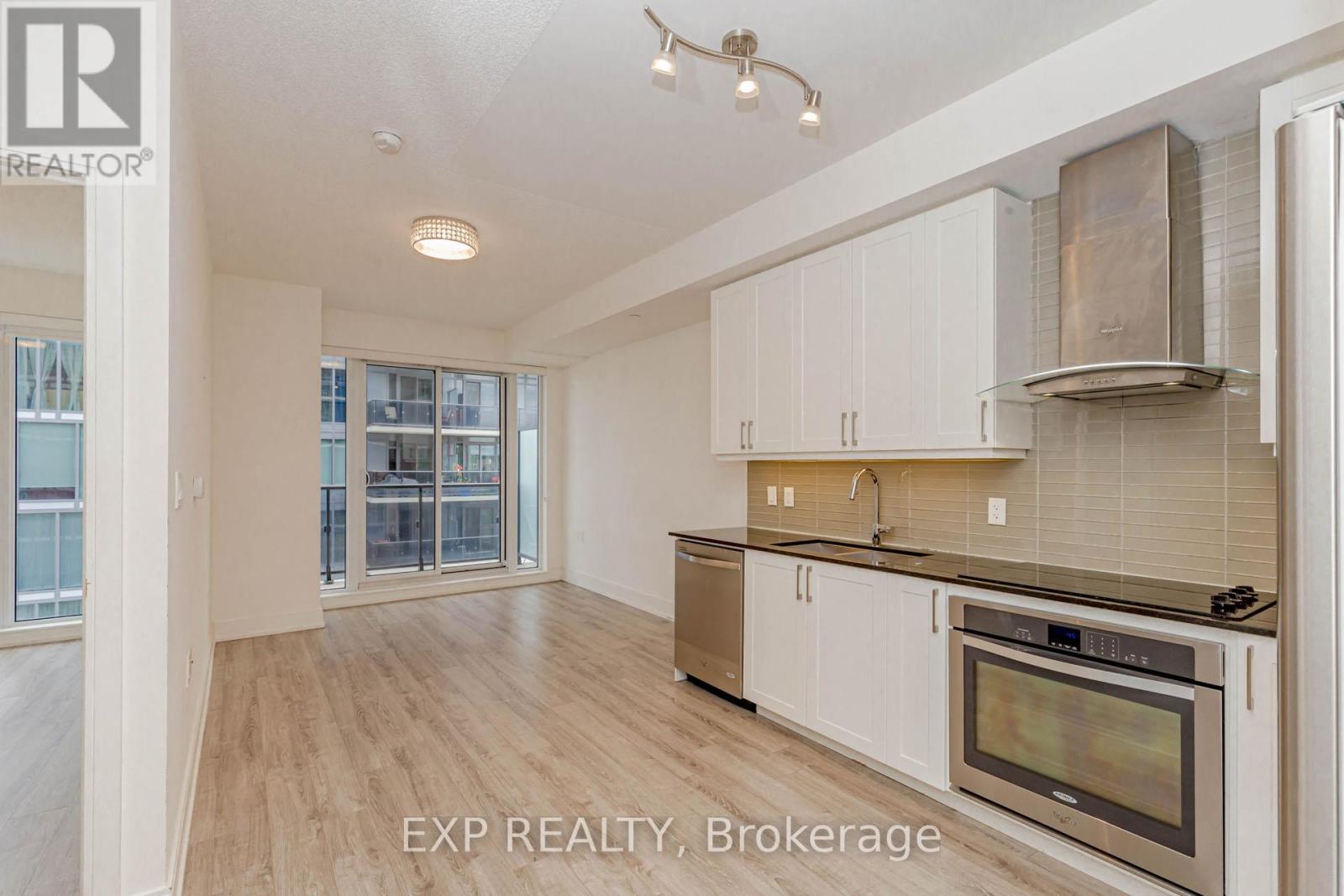 1603 - 9608 Yonge Street, Richmond Hill, Ontario  L4C 0X4 - Photo 20 - N12995064