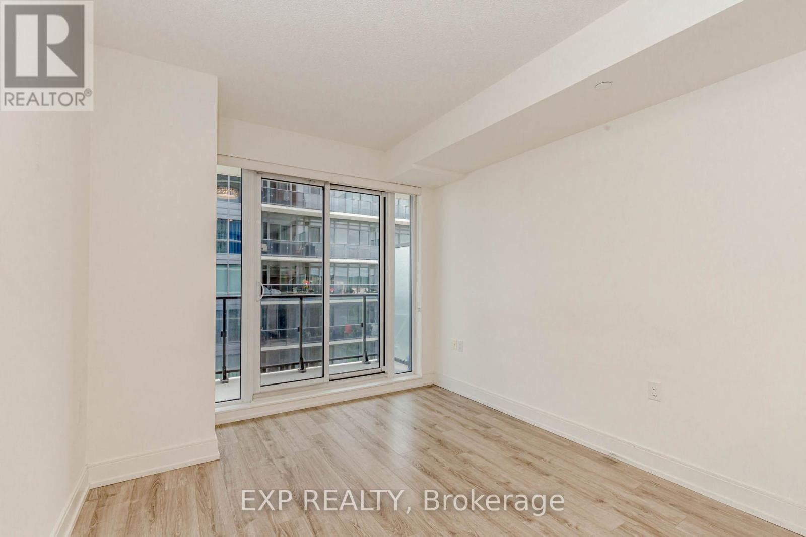 1603 - 9608 Yonge Street, Richmond Hill, Ontario  L4C 0X4 - Photo 28 - N12995064