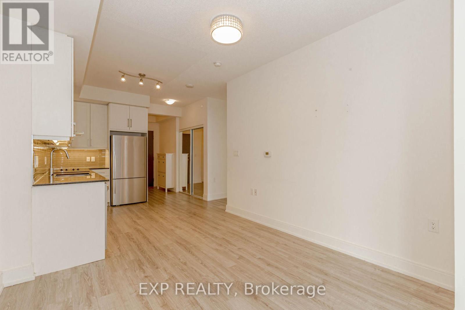 1603 - 9608 Yonge Street, Richmond Hill, Ontario  L4C 0X4 - Photo 30 - N12995064